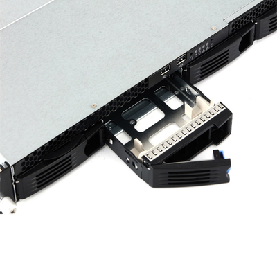 Tính năng Rich Industrial Mini PC với Xeon E2100 4xSATA Drive Support và Single PCIe Slot
